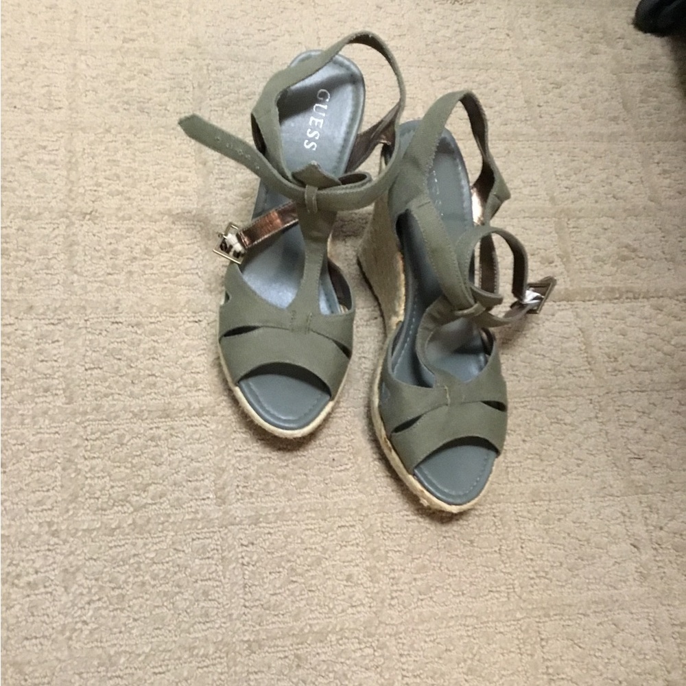 Guess Wedge sandels